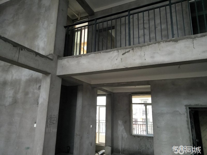 枫语墅 洋房复试 超好户型 挑高客厅 新小区环境好 业主急售