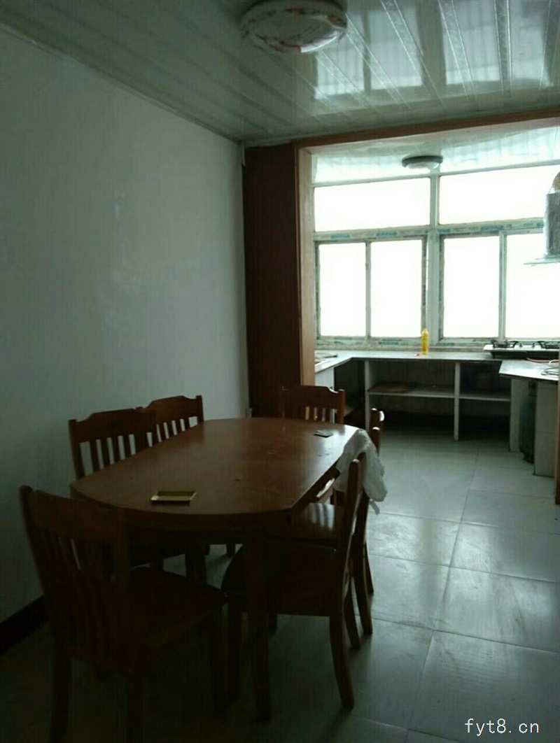 凯悦小区3室2厅1卫833元/月